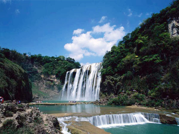 huangguoshu_waterfall_guizhou.jpg